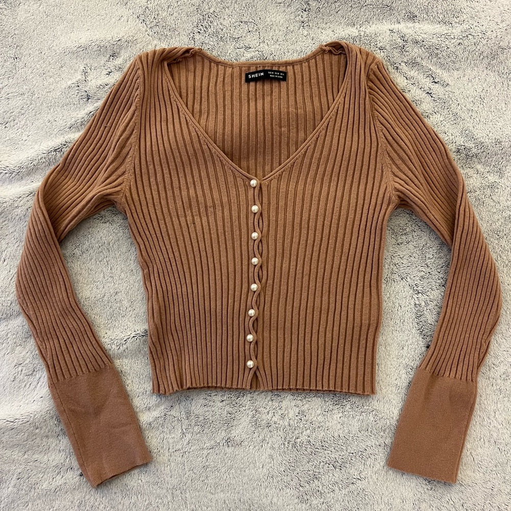 Pearl Button Up Sweater / Cardigan